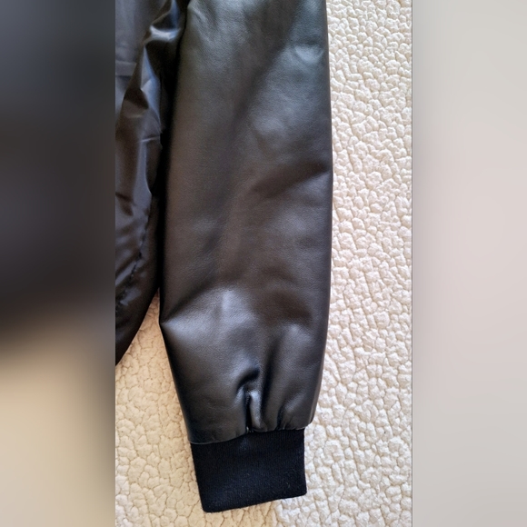 Zara Boys Black Faux Leather Sleeves Bomber Jacket Sz 10 Org $45 - Picture 8 of 11